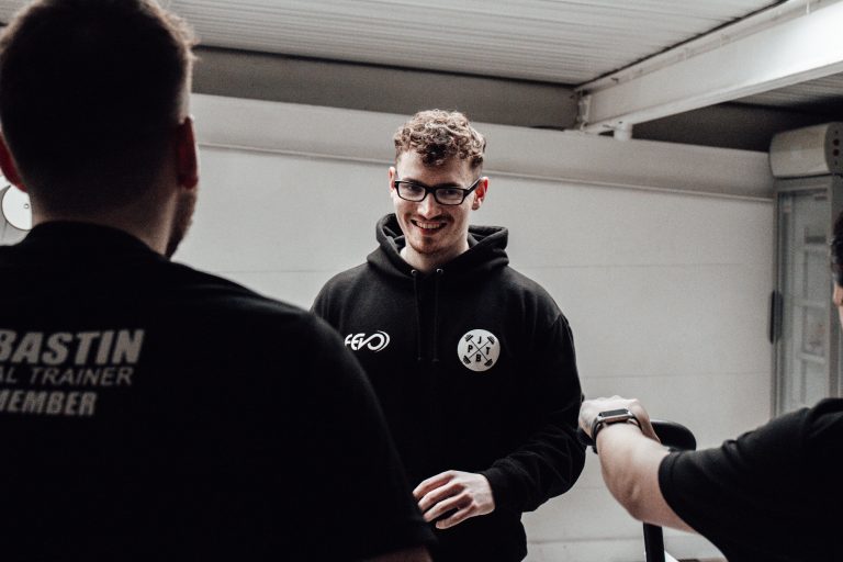 Fitness coach Basingstoke coaching two male clients for weight loss