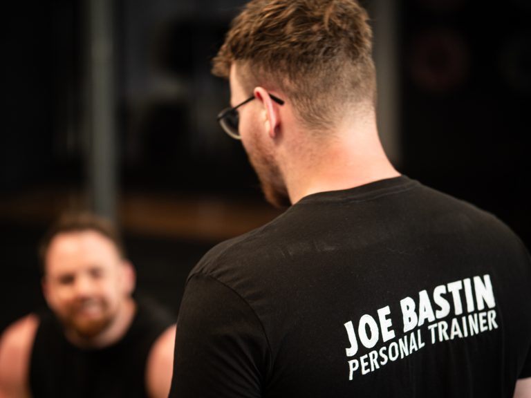 Basingstoke PT working with strength and fitness client